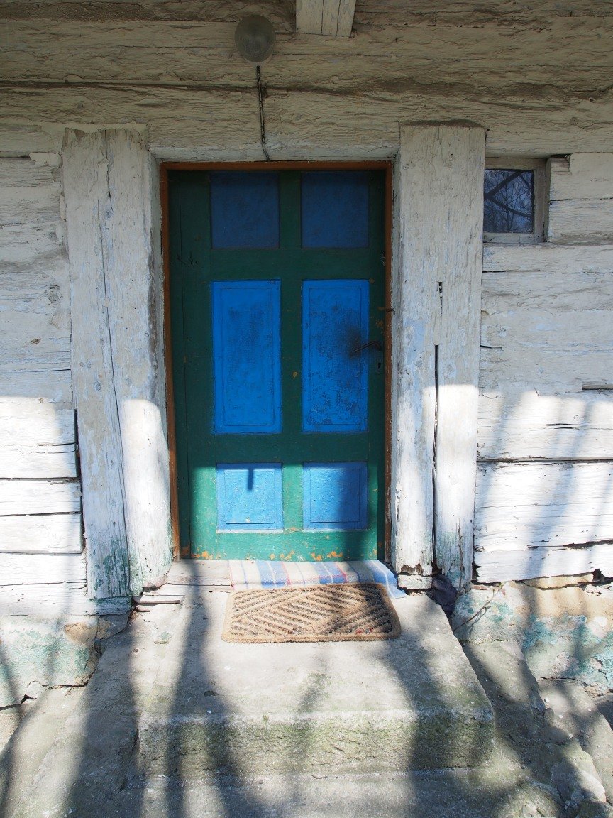 sudety-poland-old-door